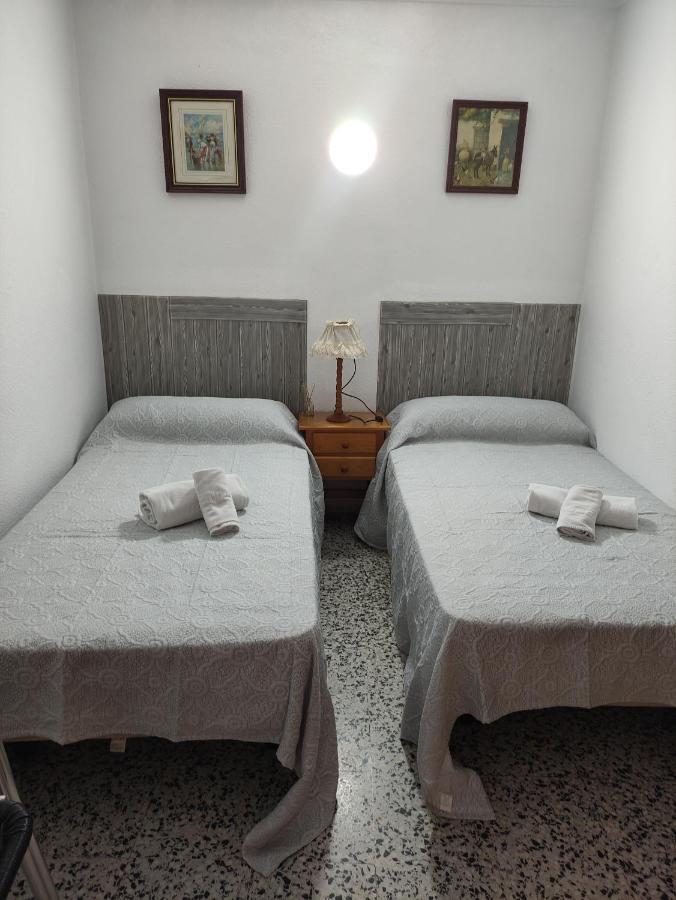 Hostal Restaurante Bar Cafeteria La Melchora Posadas Εξωτερικό φωτογραφία