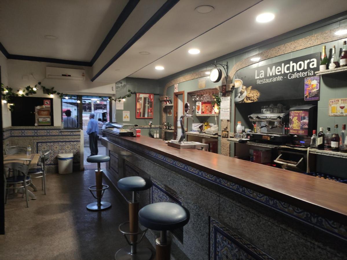 Hostal Restaurante Bar Cafeteria La Melchora Posadas Εξωτερικό φωτογραφία