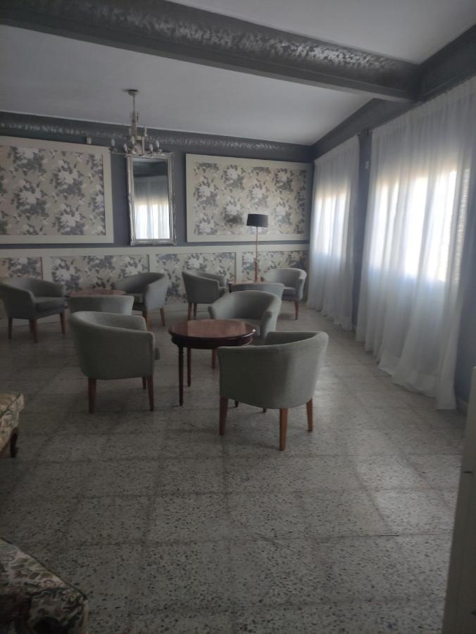 Hostal Restaurante Bar Cafeteria La Melchora Posadas Εξωτερικό φωτογραφία